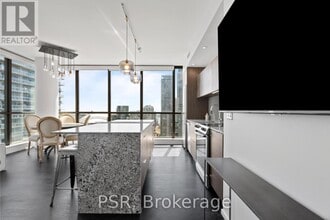 8-2508 Charlotte St in Toronto, ON - Building Photo - Building Photo