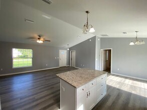 2827 SW 140th Loop in Ocala, FL - Foto de edificio - Building Photo