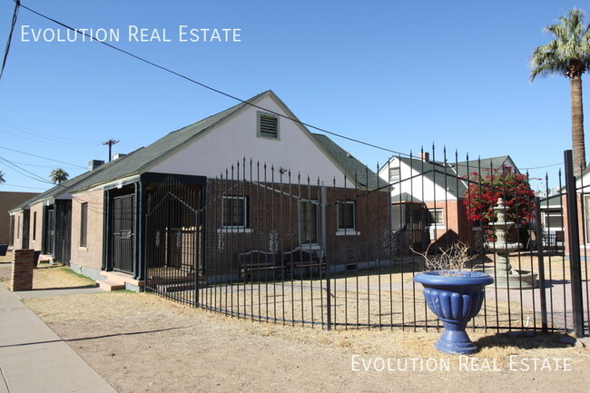 110 N 9th Ave in Phoenix, AZ - Building Photo - Building Photo