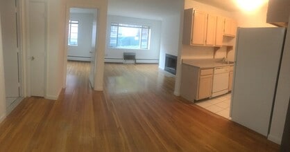 50 Evergreen St in Boston, MA - Building Photo - Building Photo