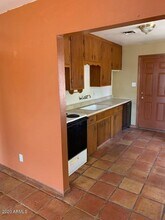 7153 N 57th Dr-Unit -4 in Glendale, AZ - Building Photo - Building Photo