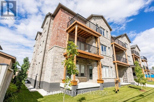 property at 163 Port Robinson Rd