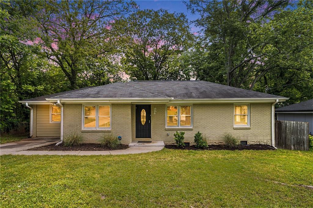 2308 Scotty Cir in Decatur, GA - Building Photo