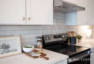 1112 W Villa Theresa Dr in Phoenix, AZ - Building Photo - Building Photo