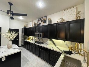 122 Kavenish Dr in Rancho Mirage, CA - Building Photo - Building Photo