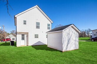 913 W Virginia Ave in Bessemer City, NC - Building Photo - Building Photo