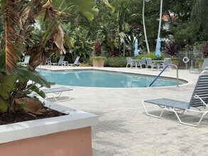 1000 Crystal Way, Unit G in Delray Beach, FL - Building Photo - Building Photo