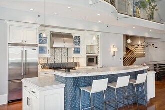 313 1st St in Hoboken, NJ - Building Photo - Building Photo