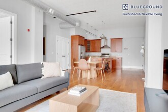 100 Paterson Plank Rd-Unit -FL2-ID761 in Jersey City, NJ - Building Photo - Building Photo