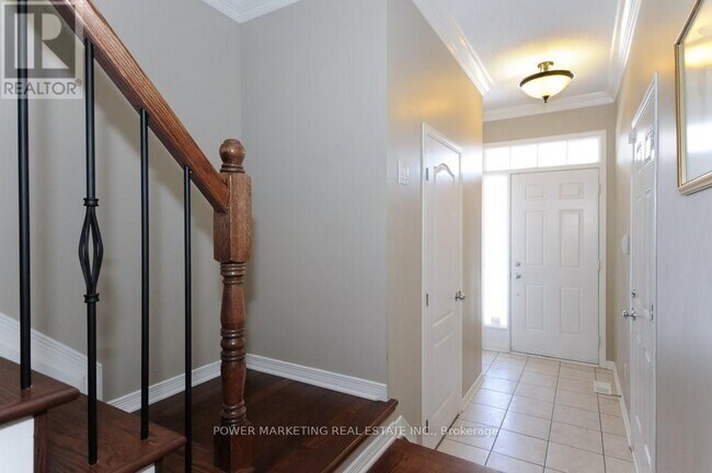 277 Freedom Private in Ottawa, ON - Building Photo - Building Photo