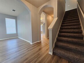 164 Ashwood N in Kyle, TX - Foto de edificio - Building Photo