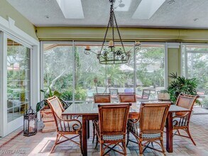 605 6th Ave N in Naples, FL - Building Photo - Building Photo