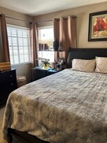 1317 Olvera way, Unit B in Las Vegas, NV - Building Photo