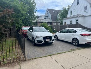 98 Dexter Ave in Watertown, MA - Building Photo - Building Photo