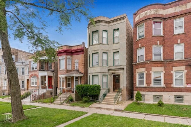 5942 S Calumet Ave, Unit 1