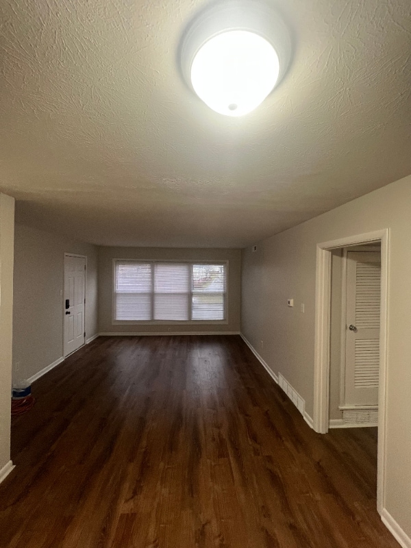 147 Lakeshore Dr in Lexington, KY - Building Photo - Building Photo