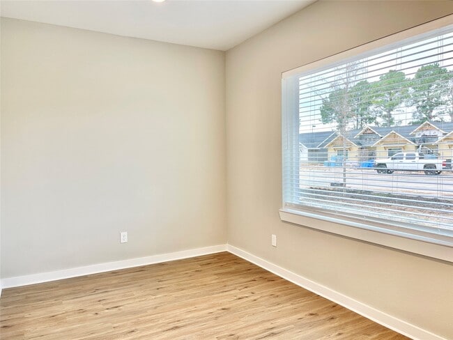property at 10317 Lake Rd