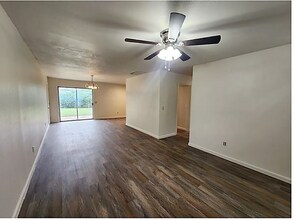 3311 S 126th E Ave in Tulsa, OK - Foto de edificio - Building Photo