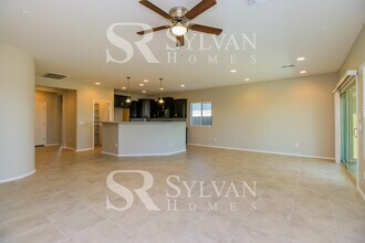3641 N Astoria Dr in Florence, AZ - Building Photo - Building Photo