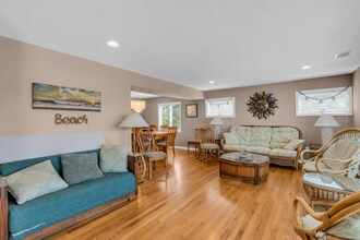 127 Trenton Ave in Point Pleasant Beach, NJ - Building Photo - Building Photo