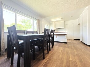 9630 Wilbur Ave in Los Angeles, CA - Building Photo - Building Photo