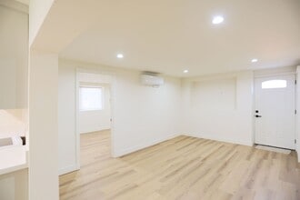 575 Palm Ave in South San Francisco, CA - Building Photo - Building Photo