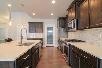 4675 Cowlitz Blvd in Richland, WA - Building Photo - Building Photo