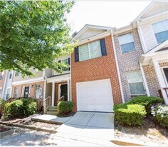 2829 Vining Ridge Terrace in Decatur, GA - Building Photo