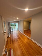 65 Short Beach Rd in East Haven, CT - Building Photo - Building Photo