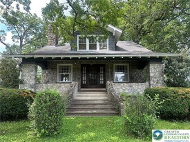 5101 William Penn Hwy, Unit V214 in Easton, PA - Building Photo