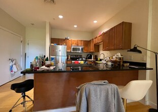 99 Chestnut Hill Ave, Unit 318 in Boston, MA - Building Photo - Building Photo