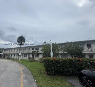 20120 NE 2nd Ave in North Miami Beach, FL - Building Photo - Building Photo