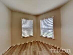 23048 Shakespeare Dr in Magnolia, TX - Foto de edificio - Building Photo