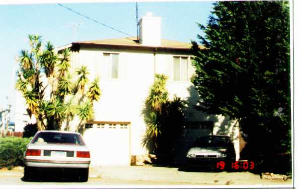 18-20 King Ct in San Mateo, CA - Building Photo