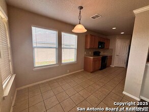 5556 Columbia Dr in Schertz, TX - Building Photo - Building Photo