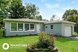 3855 E Mound St in Columbus, OH - Building Photo - Building Photo