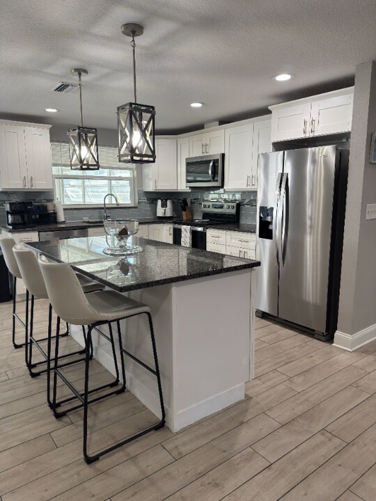 2449 66th Ave S in St. Petersburg, FL - Building Photo
