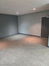 223 N 9th St in Las Vegas, NV - Building Photo - Building Photo