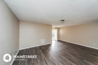 4663 Royal View Dr in Memphis, TN - Building Photo - Building Photo