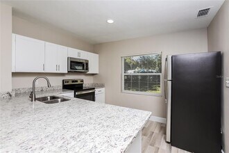 5203 Montague Pl in Orlando, FL - Building Photo - Building Photo