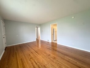 4513 Virginia Ave in Kansas City, MO - Building Photo - Building Photo