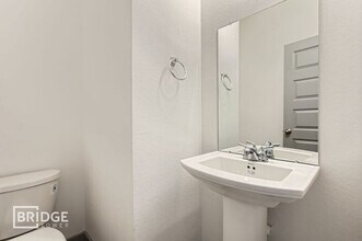 33134 Oak Hts Pl in Magnolia, TX - Building Photo - Building Photo