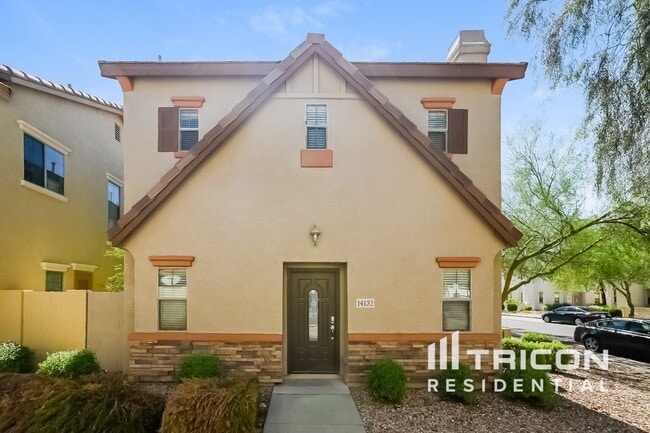 14132 W Country Gables Dr