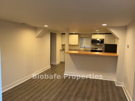 176 Cloud St in Jonesboro, GA - Building Photo