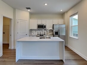 5987 Sycamore Pl St in St. Cloud, FL - Building Photo - Building Photo