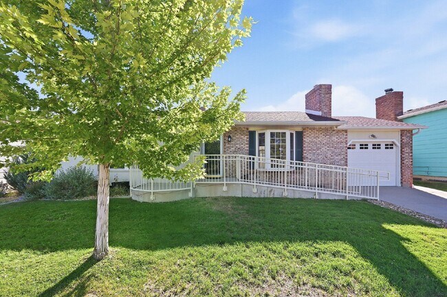 property at 1354 S Zeno St
