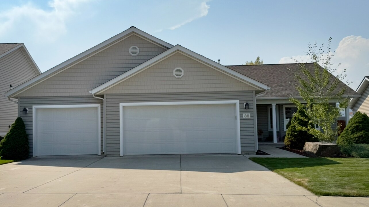 36 W Northview Loop in Kalispell, MT - Building Photo