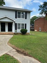 4400 Bleeker Ct in Raleigh, NC - Building Photo