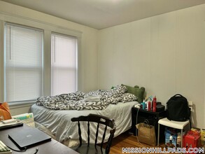 2 Mission St in Boston, MA - Building Photo - Building Photo