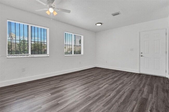 5753 NW 6th Ave, Unit 2 in Miami, FL - Building Photo - Building Photo